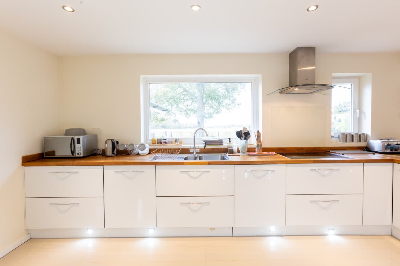 Balloon air bnb Dingley 2-15.jpg
