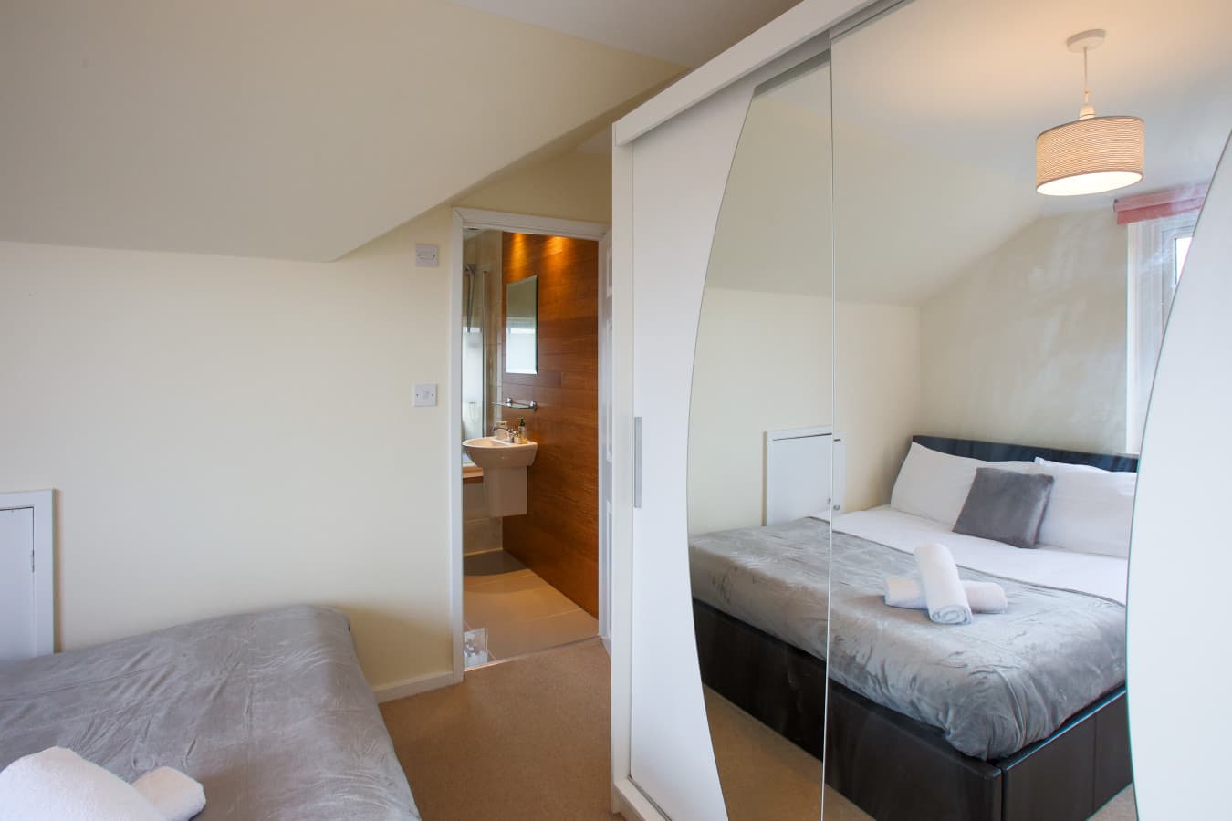 Balloon air bnb Dingley-29.jpg