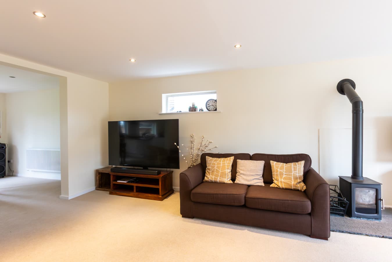 Balloon air bnb Dingley 2-6.jpg