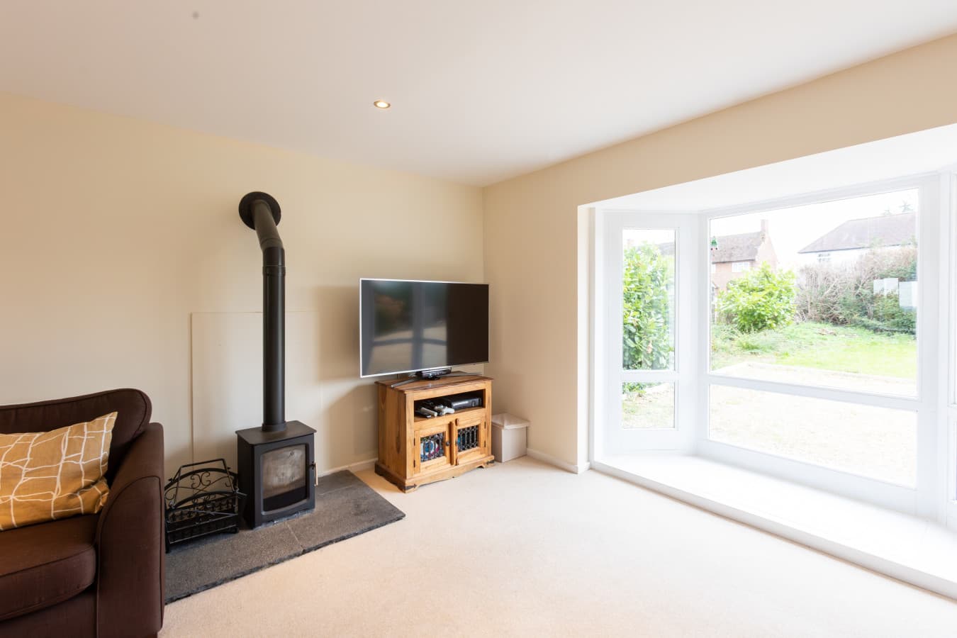 Balloon air bnb Dingley 2-7.jpg
