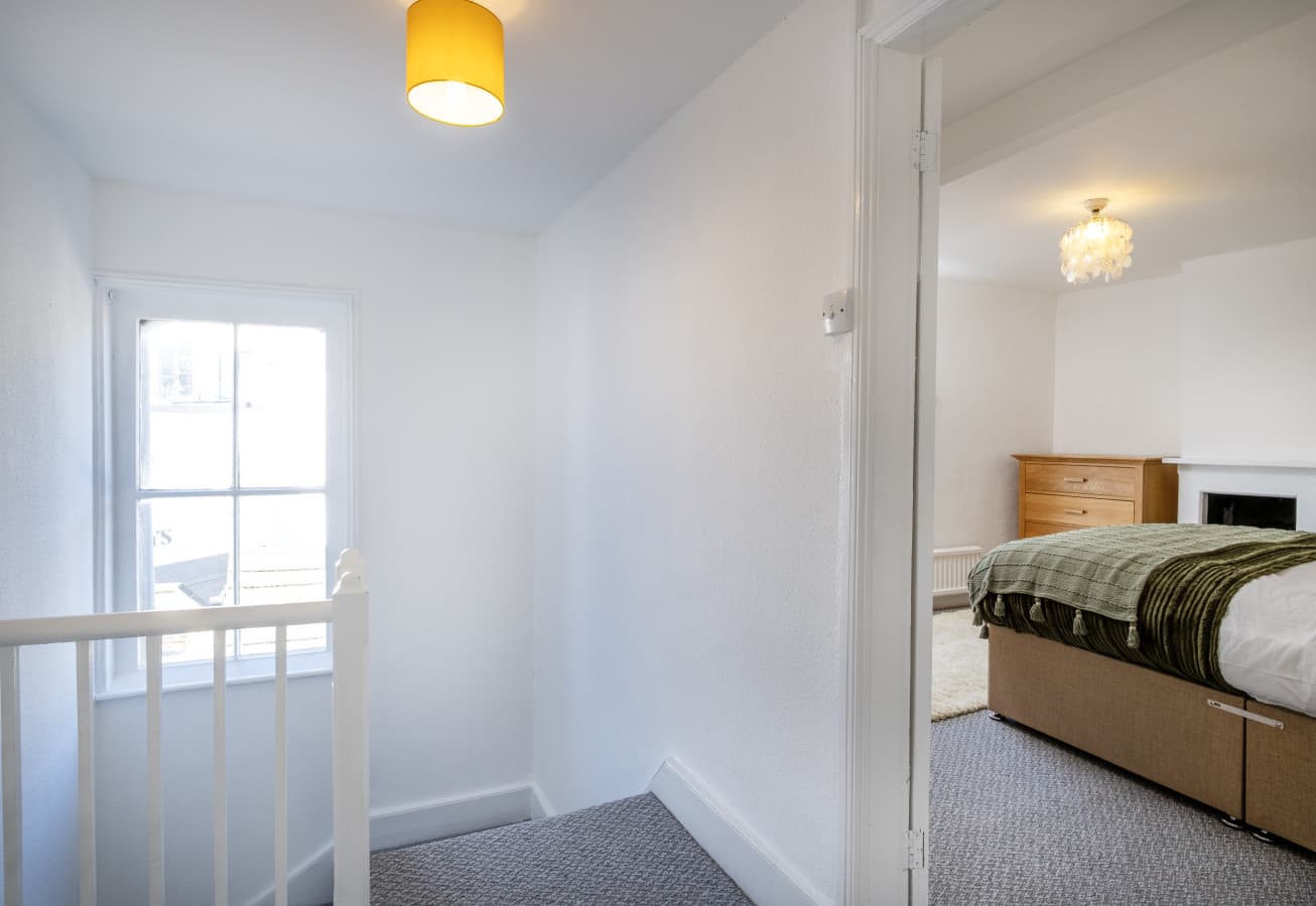 Flat21_22092025_051.jpg