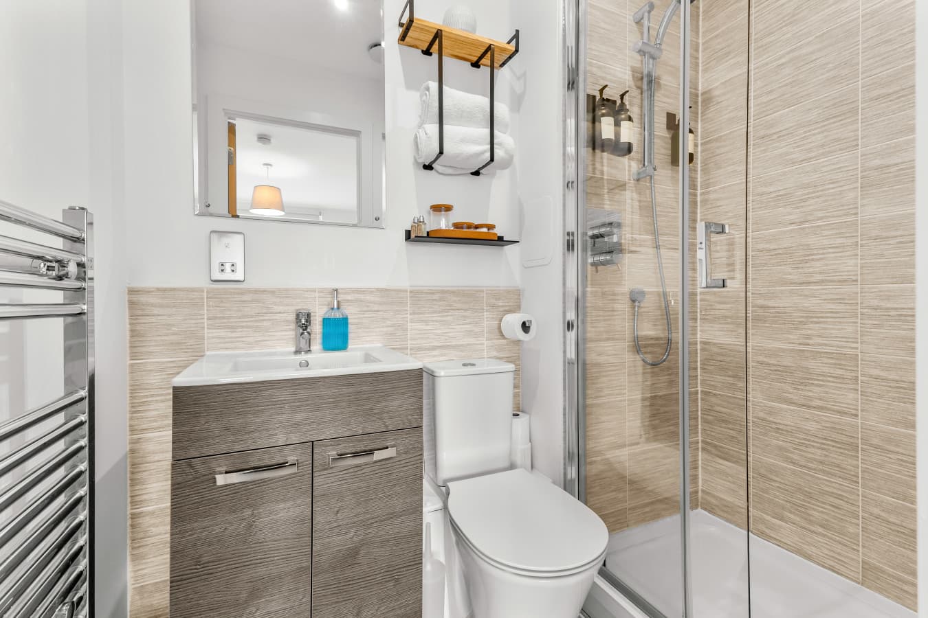 Apt 417 Middlewood Plaza -15.jpg