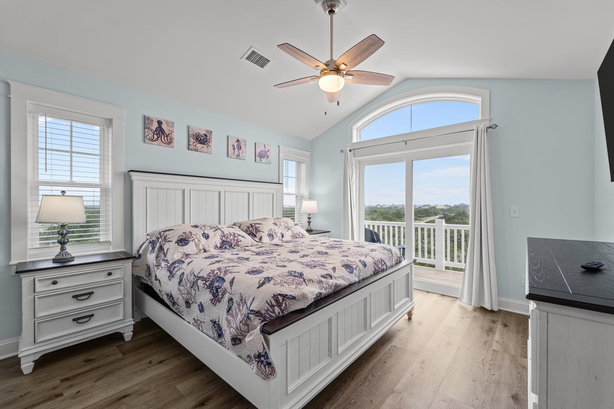 Master Bedroom with Private Bath