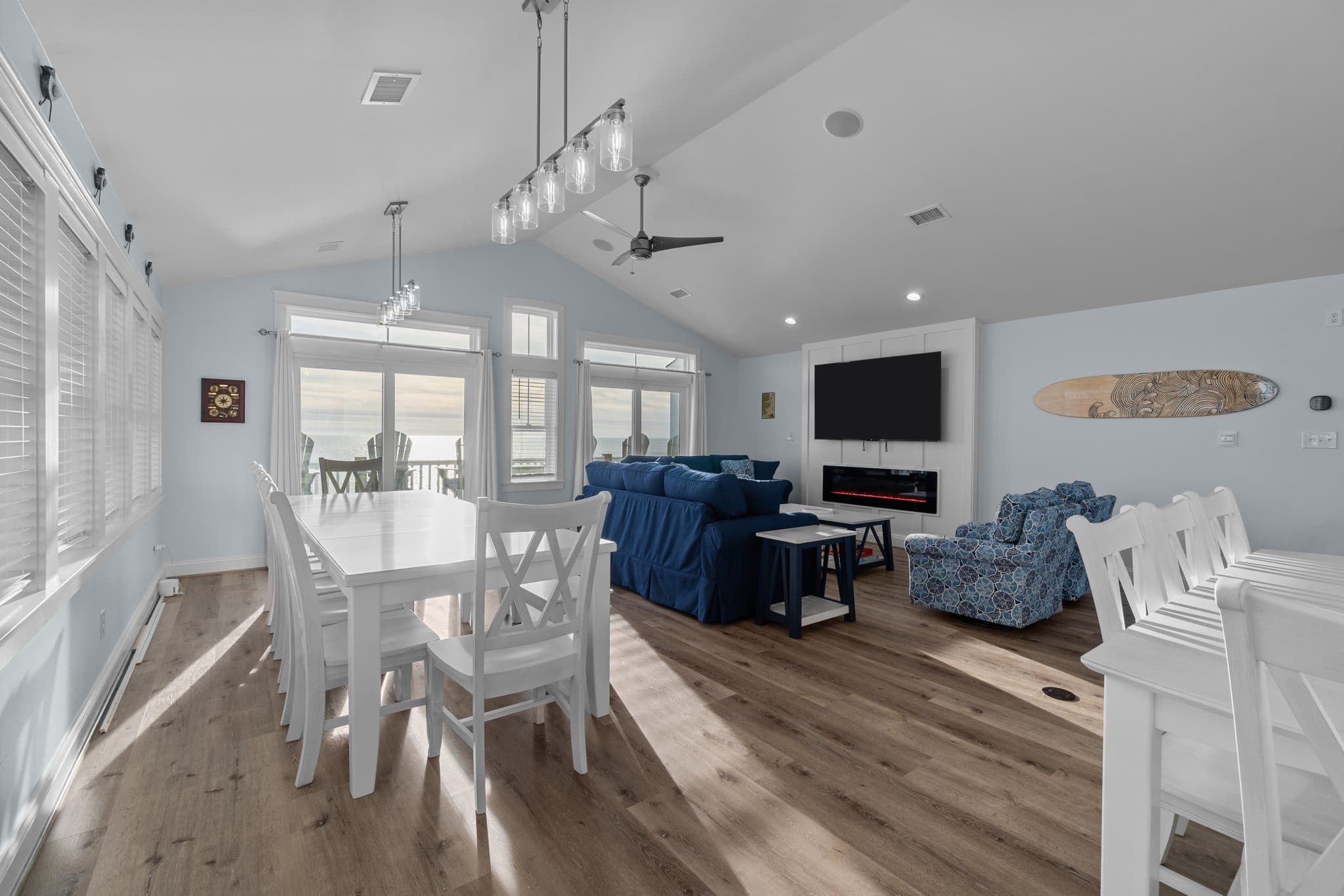 Open Layout Living & Dining