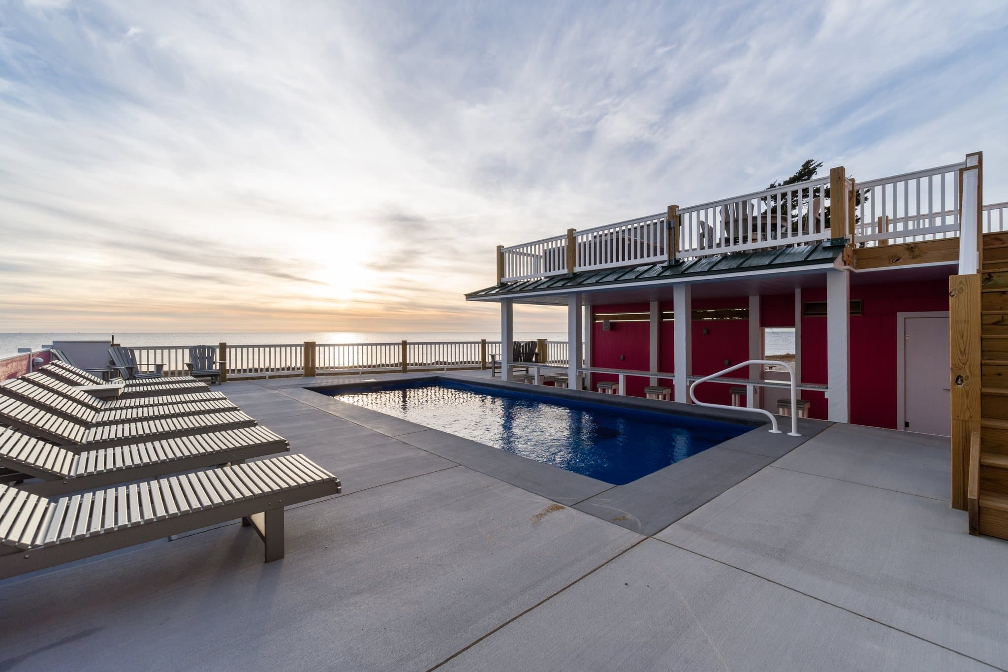 Private Soundfront Pool