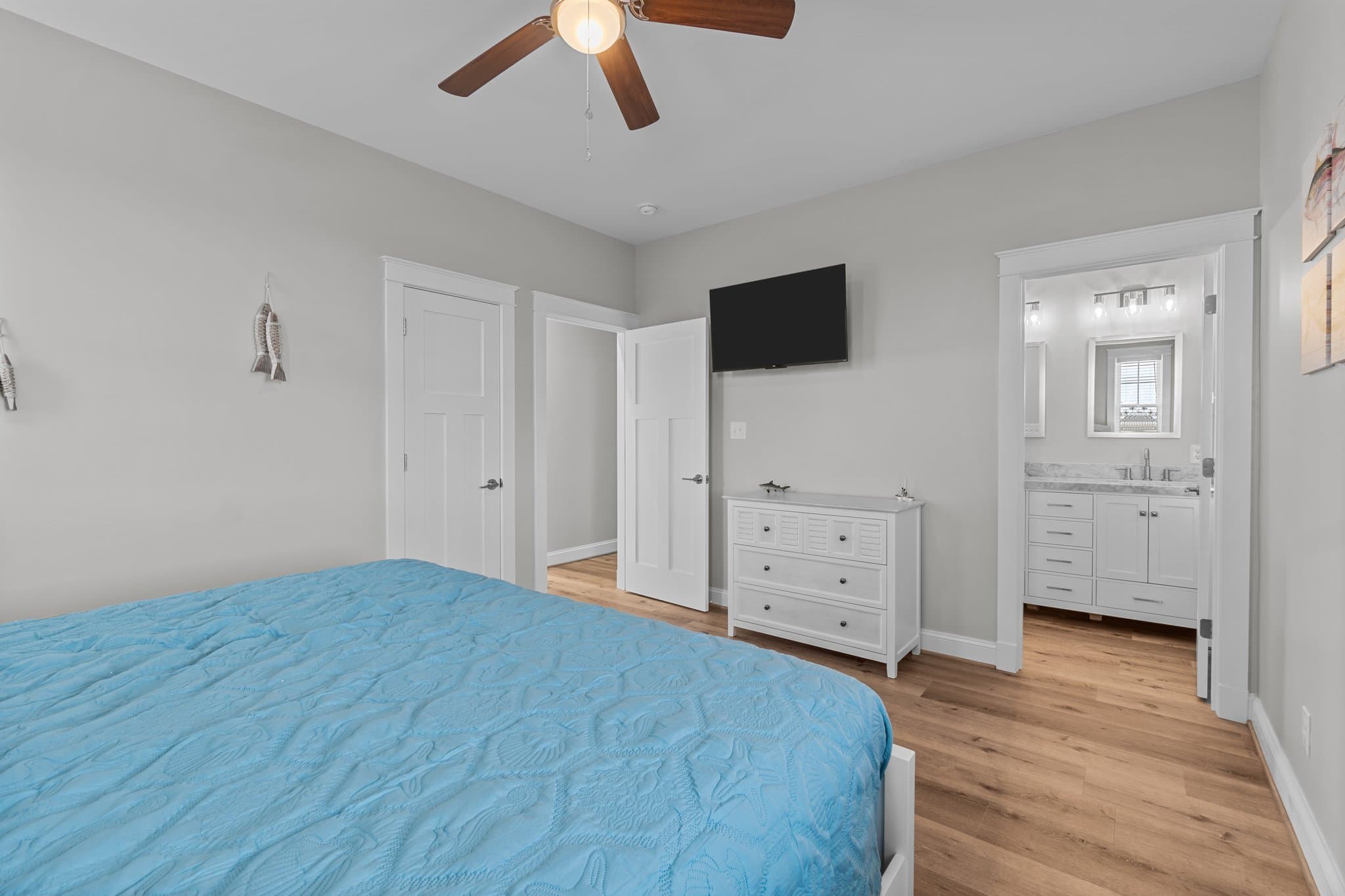 King En Suite Bedroom