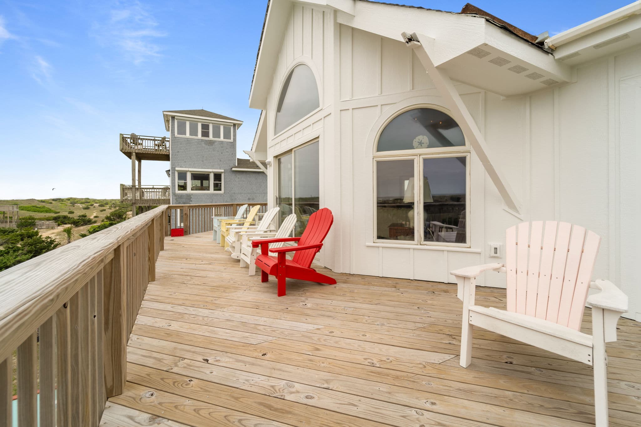 Top Floor Deck with Seating