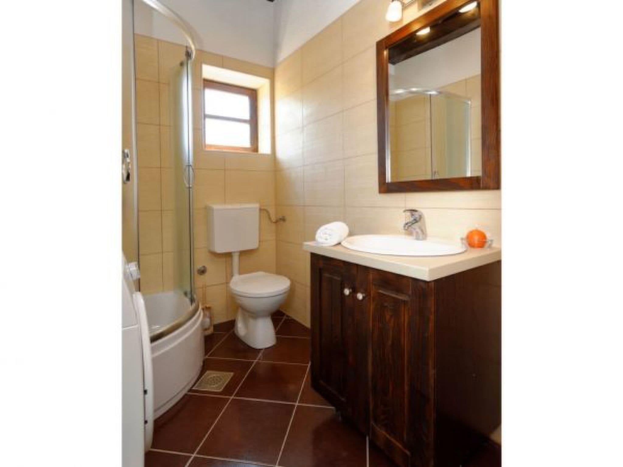 Gallery Image 34