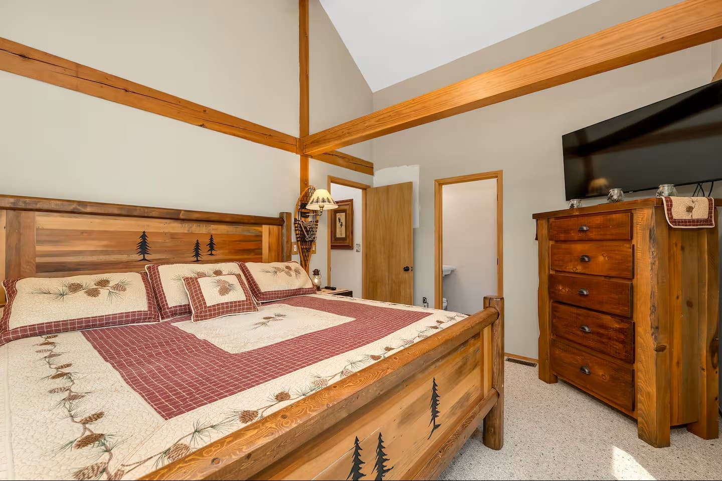 Bedroom King Size Bed