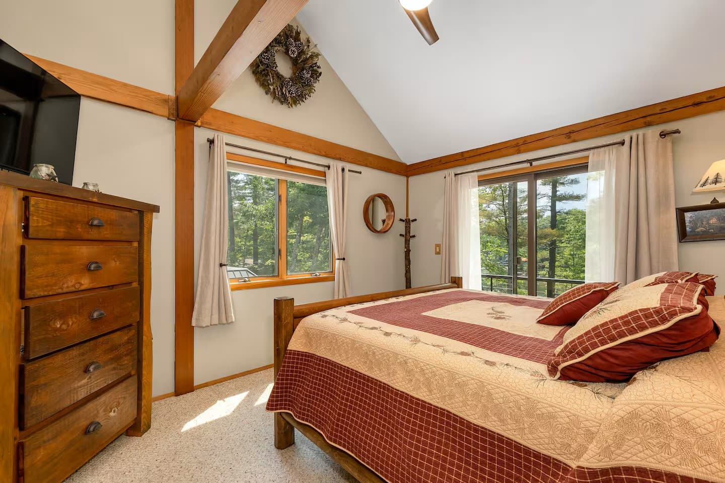 Bedroom Queen Bed