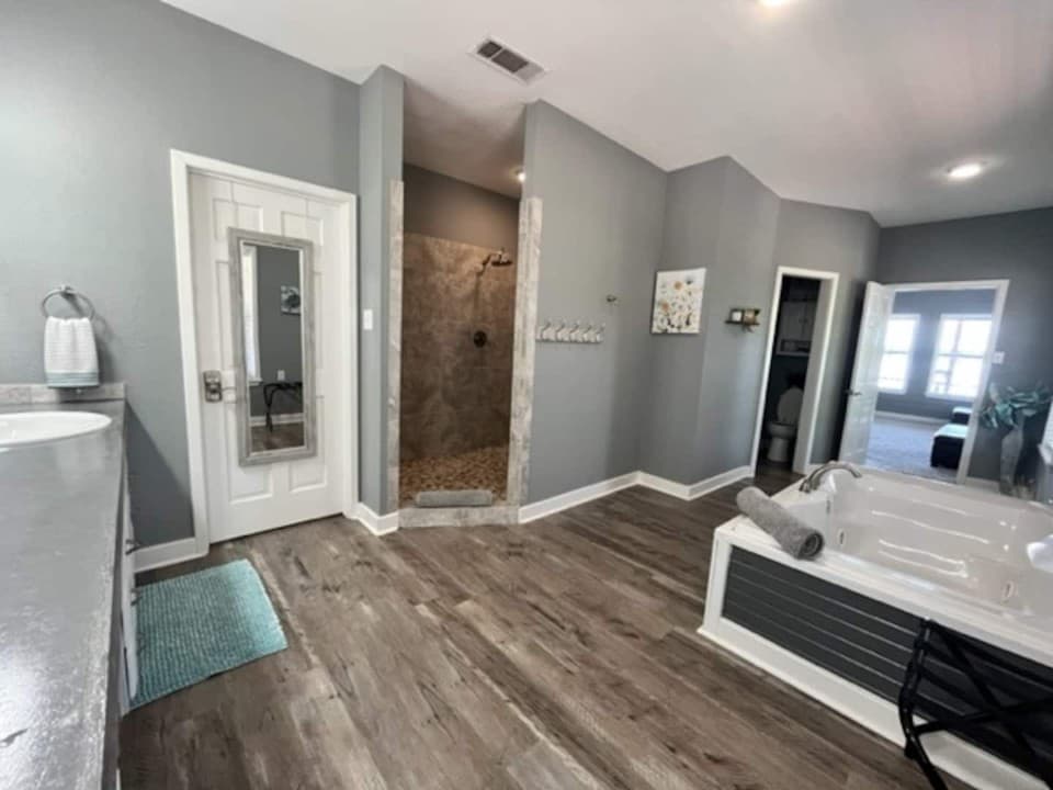 Gallery Image 19