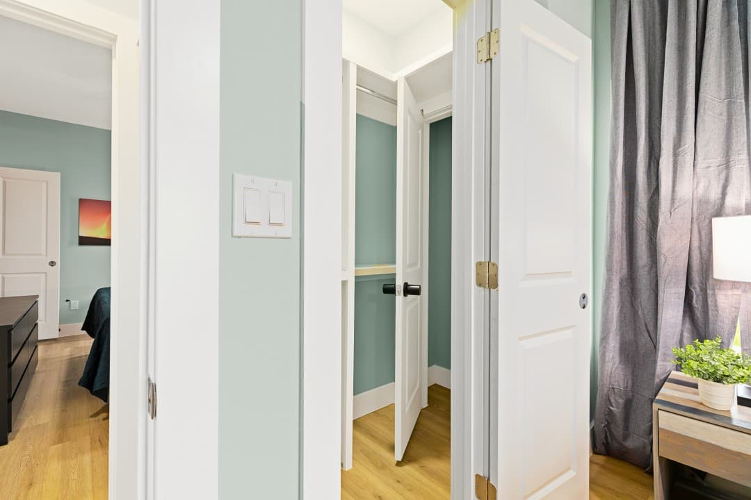 Gallery Image 14