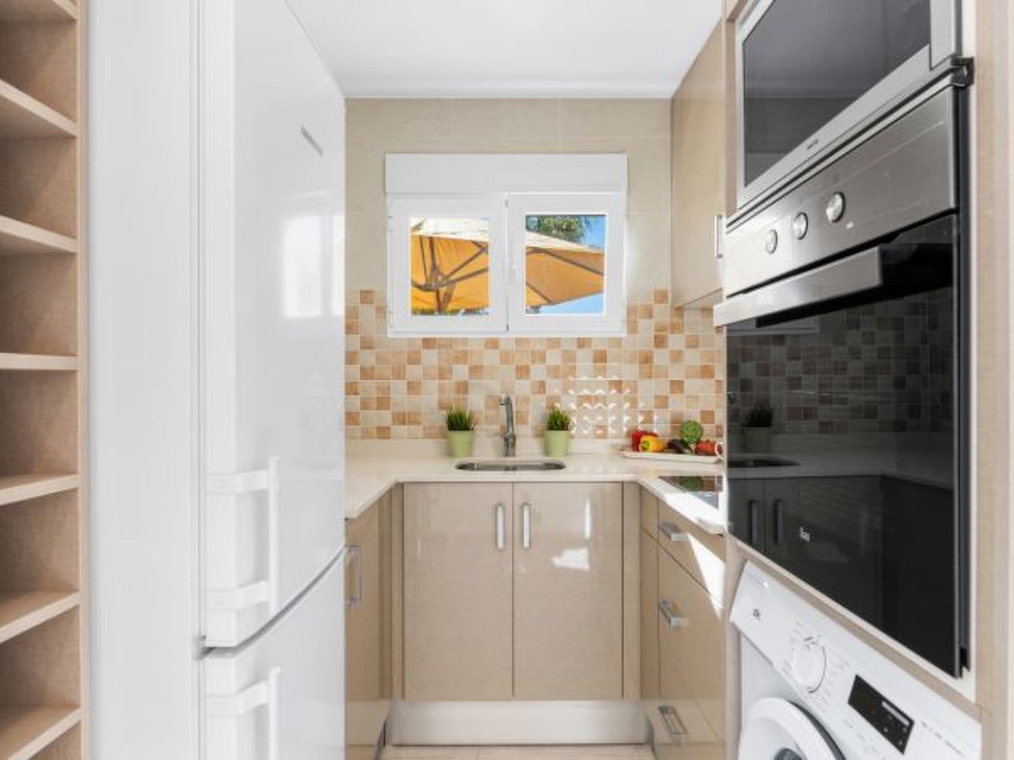 Gallery Image 26