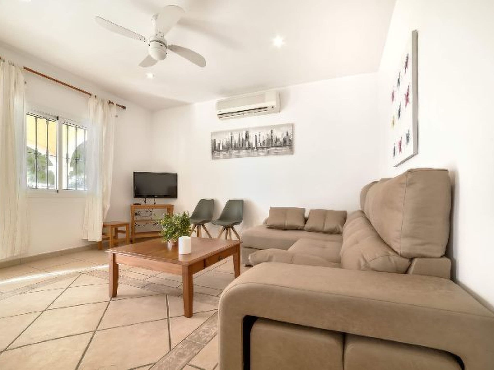 Gallery Image 15