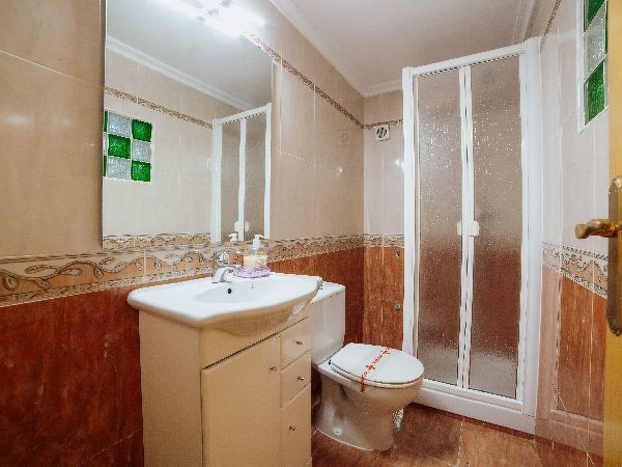Gallery Image 37