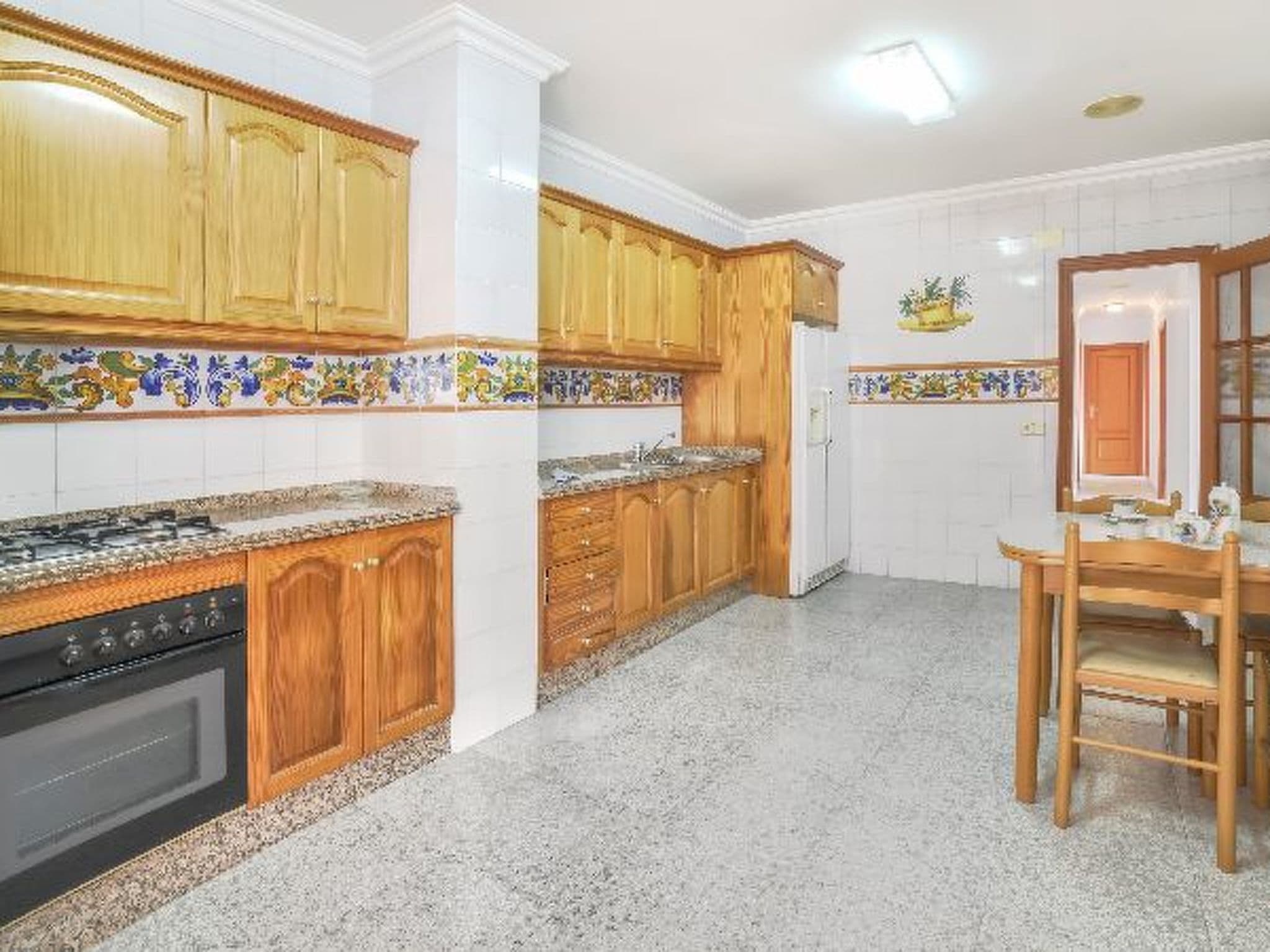 Gallery Image 14