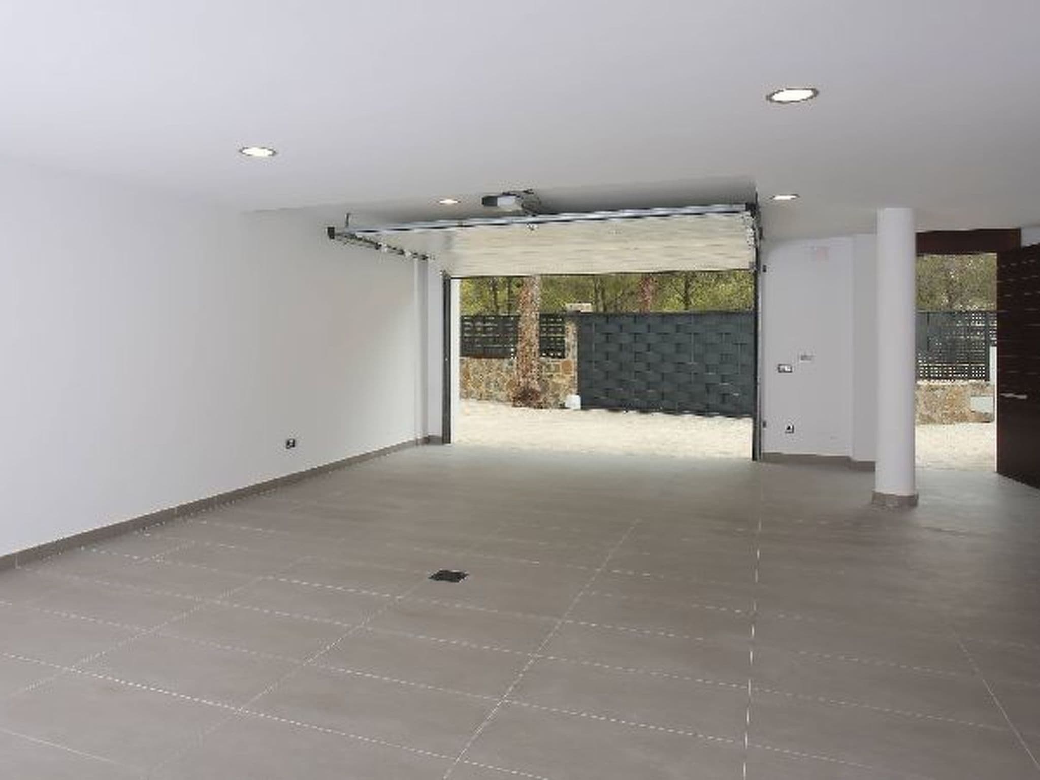 Gallery Image 57