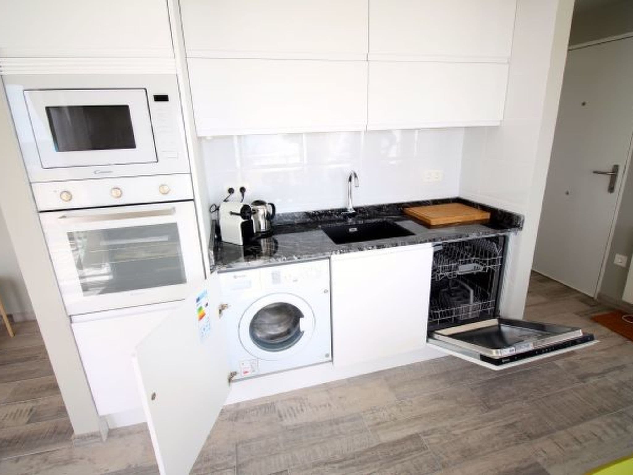 Gallery Image 20