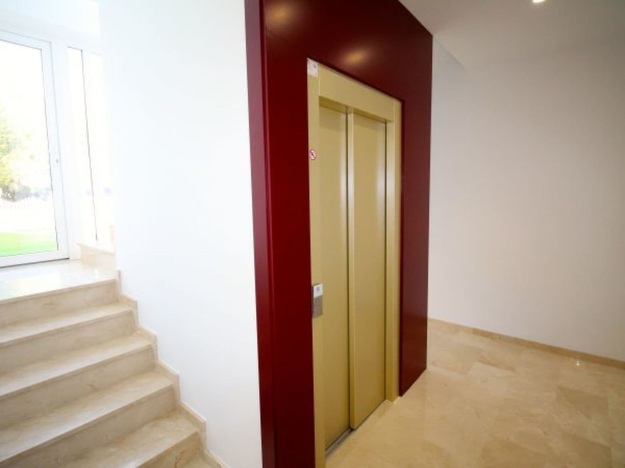 Gallery Image 19