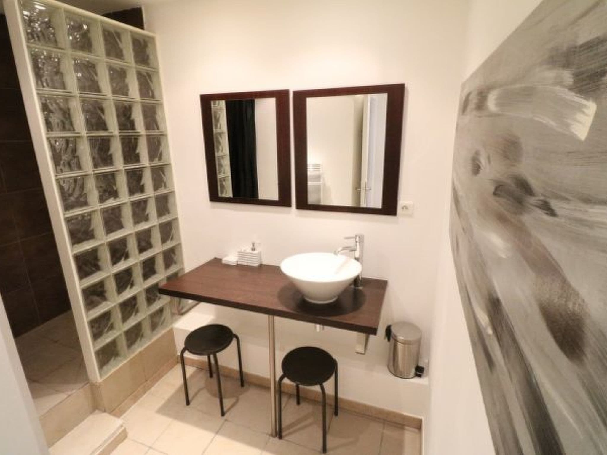 Gallery Image 19