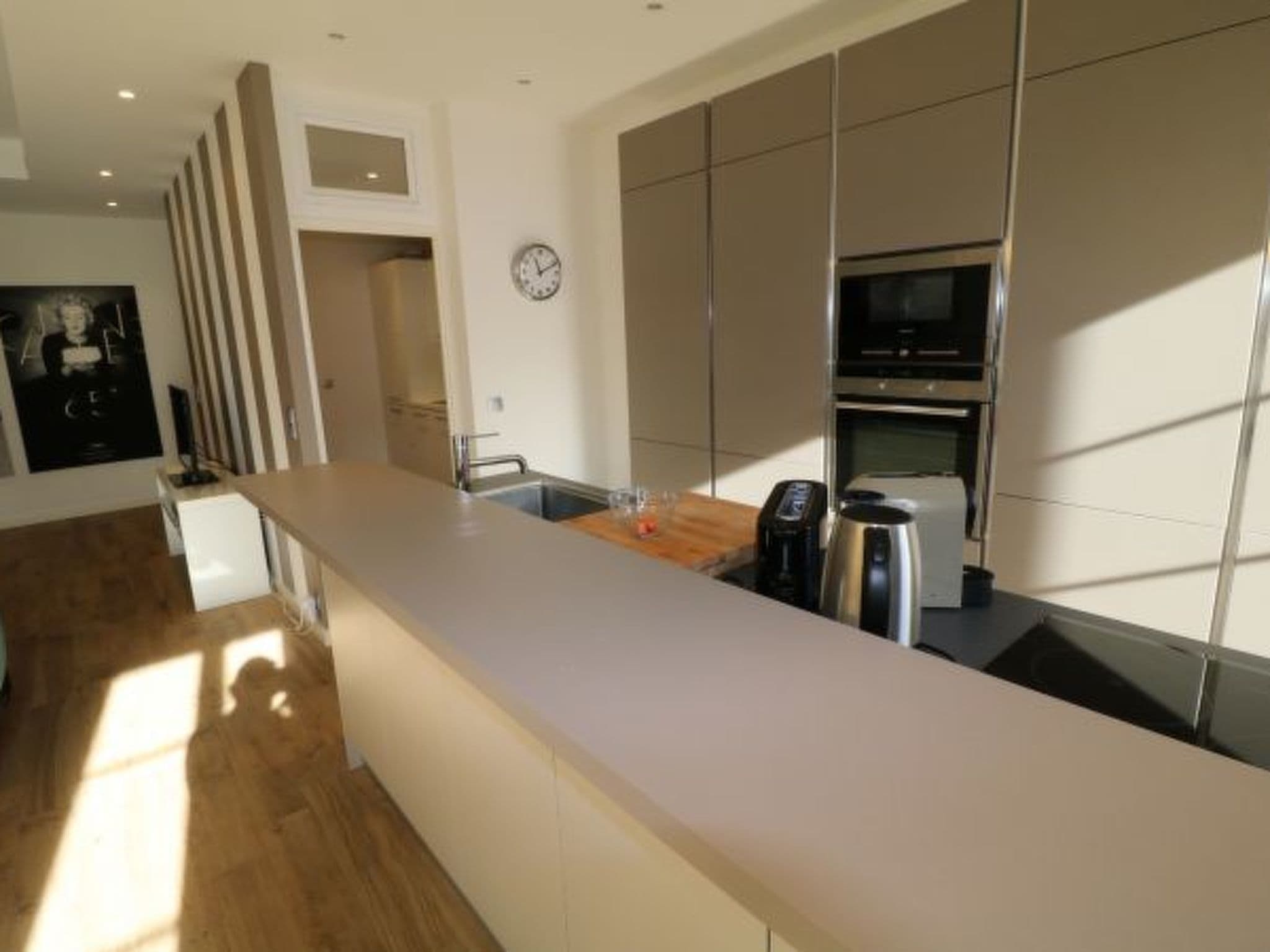 Gallery Image 17