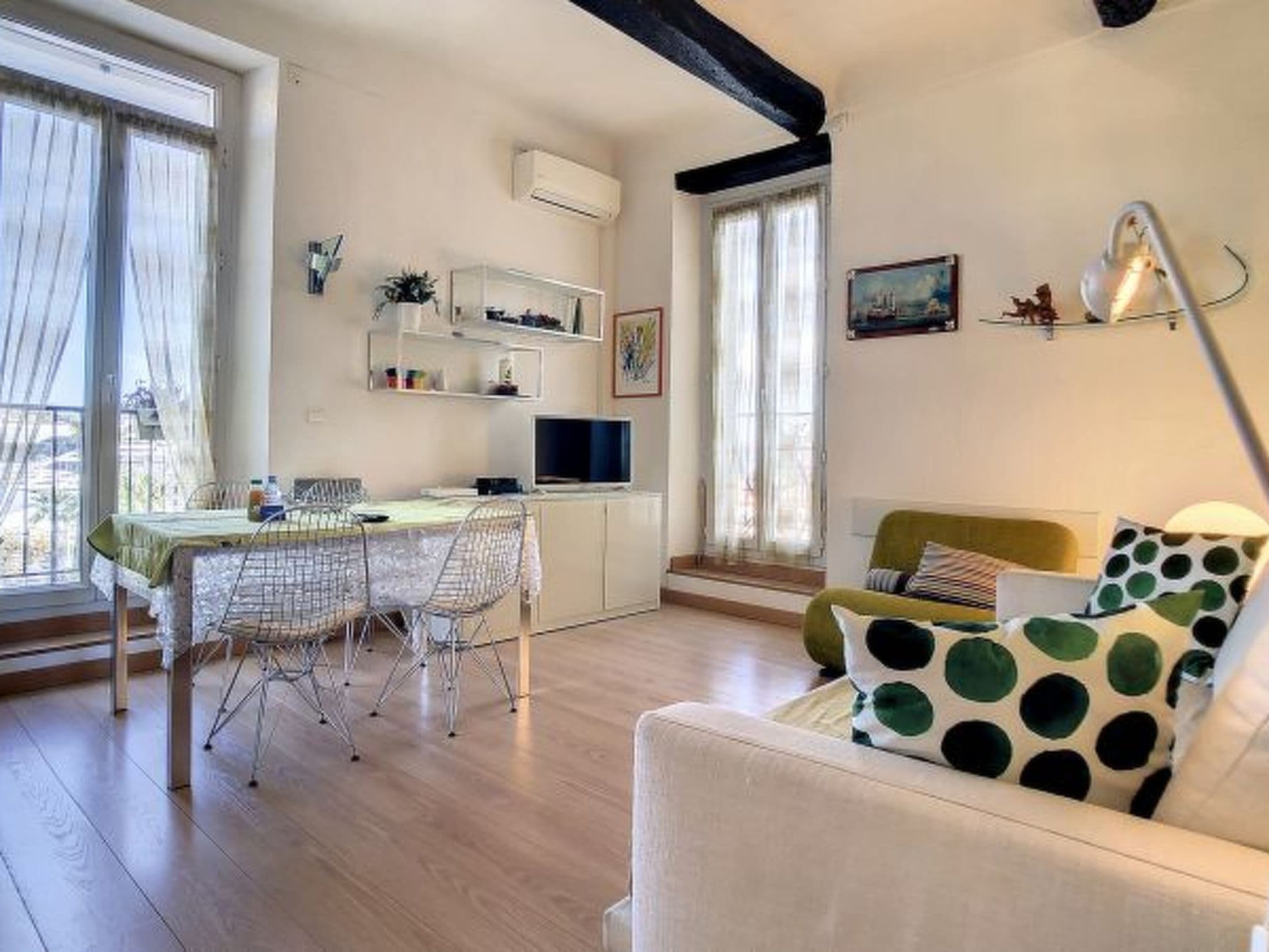 Gallery Image 12