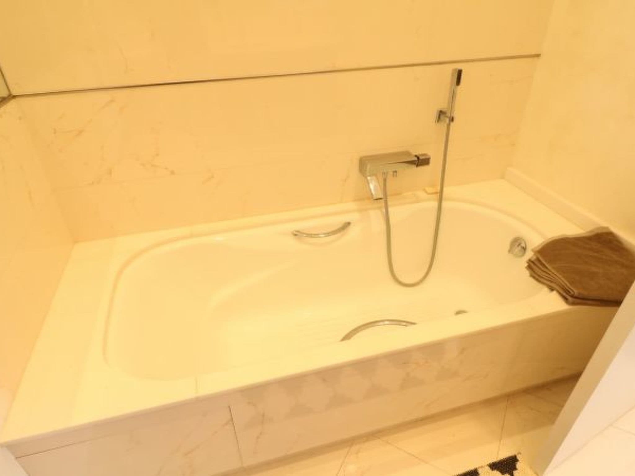 Gallery Image 20