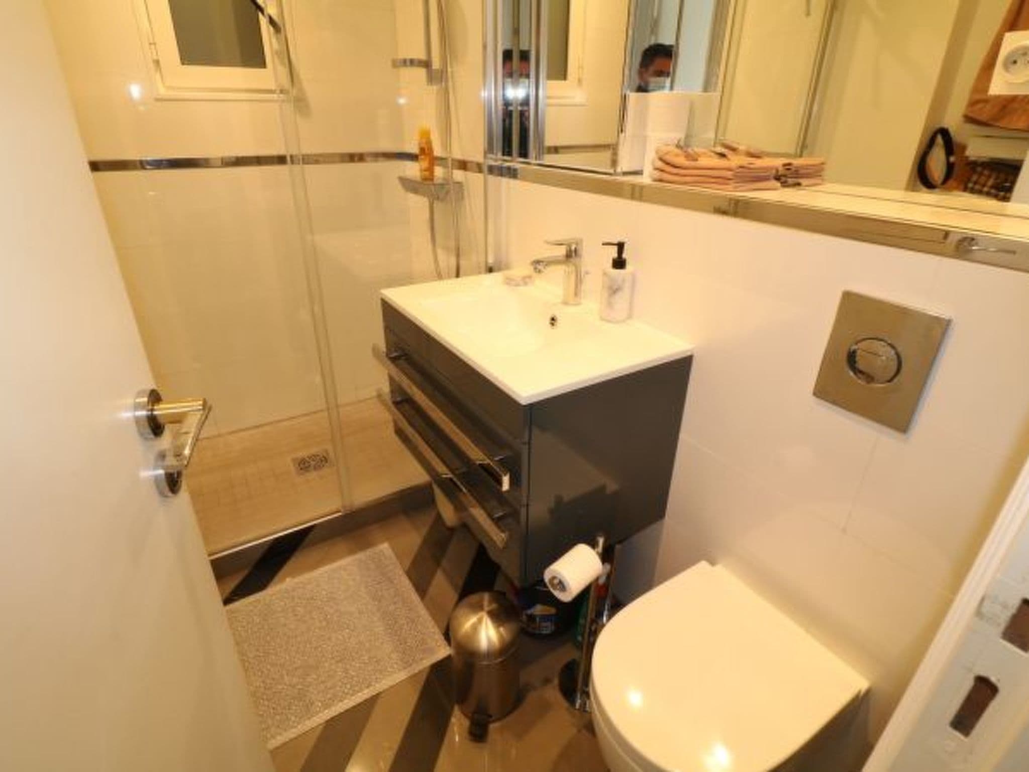 Gallery Image 25