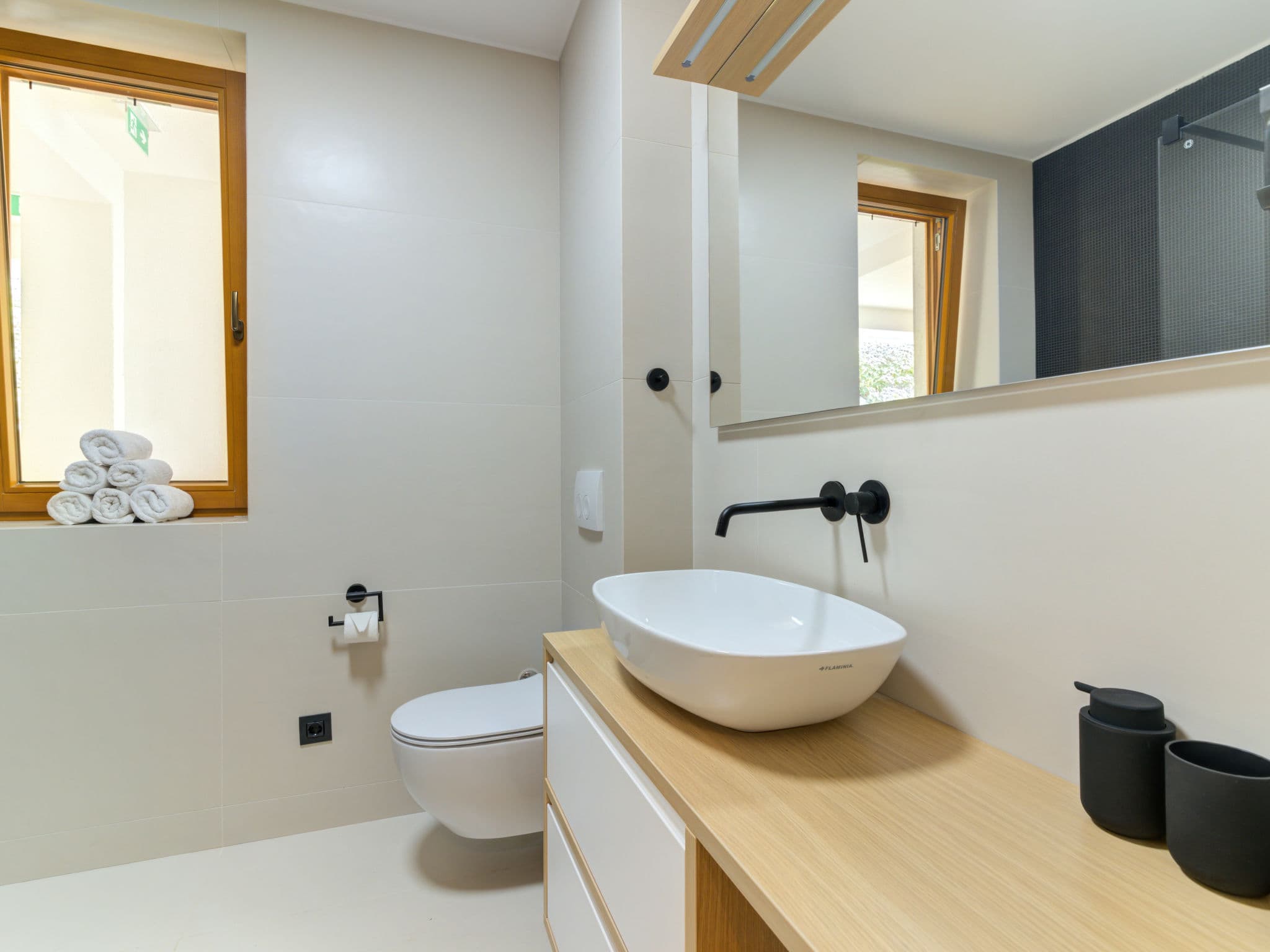 Bathroom / Wellness