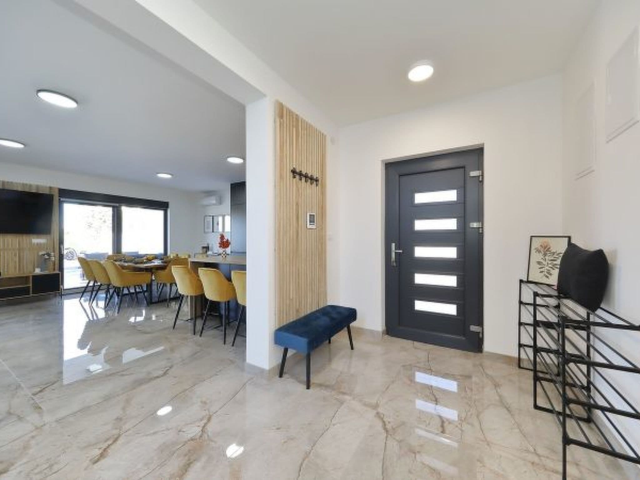 Gallery Image 12