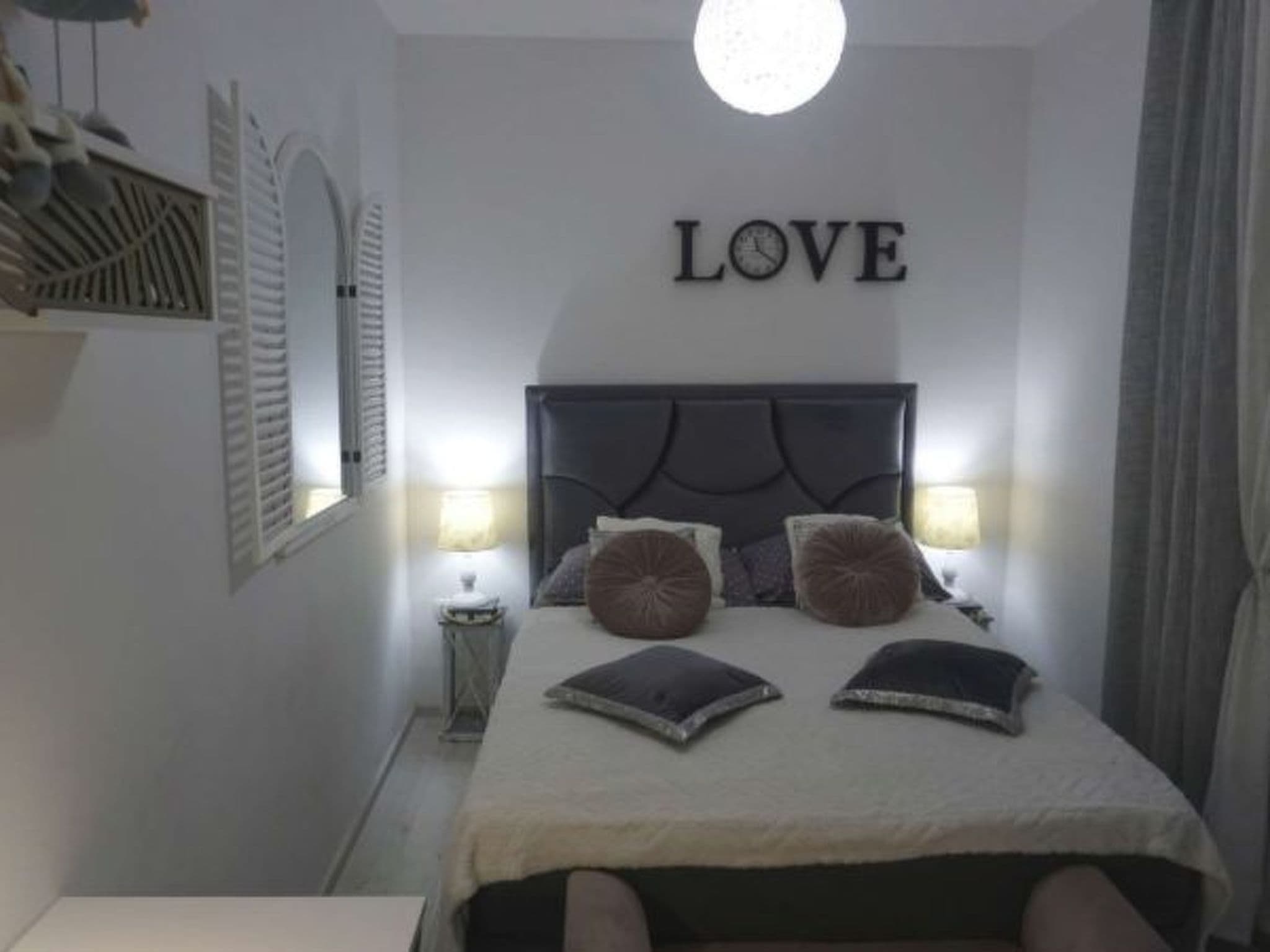 Gallery Image 37