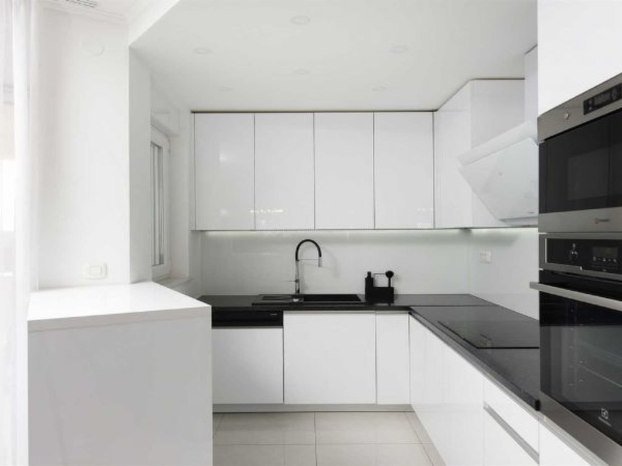 Gallery Image 29