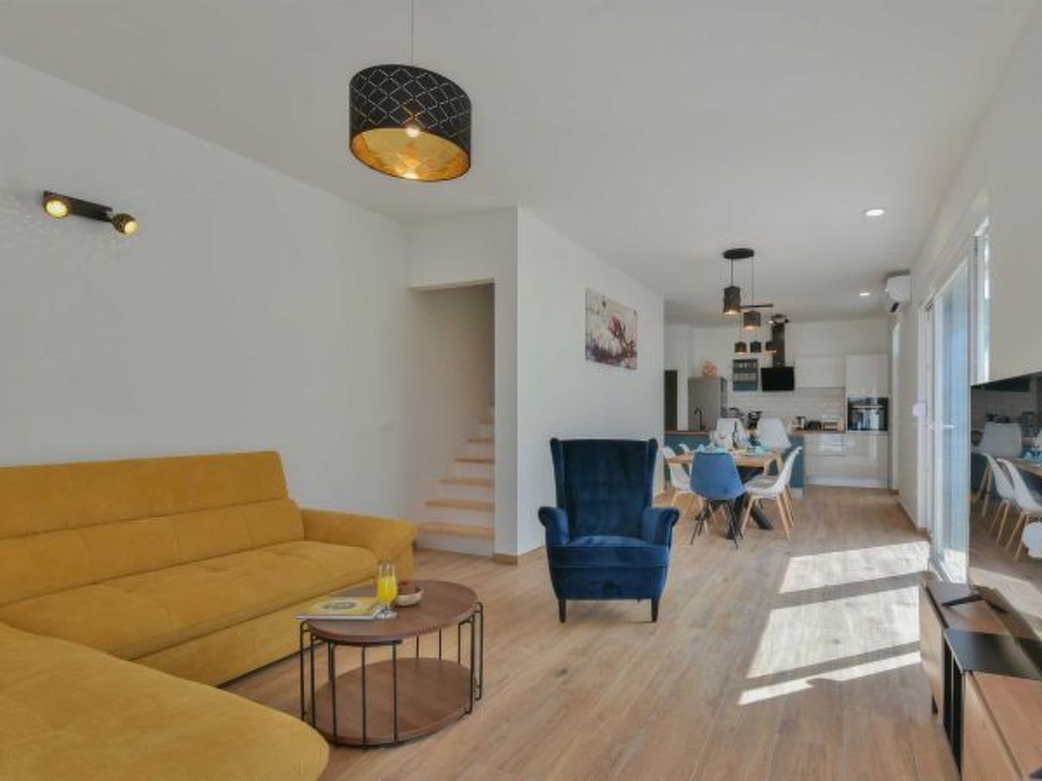 Gallery Image 15