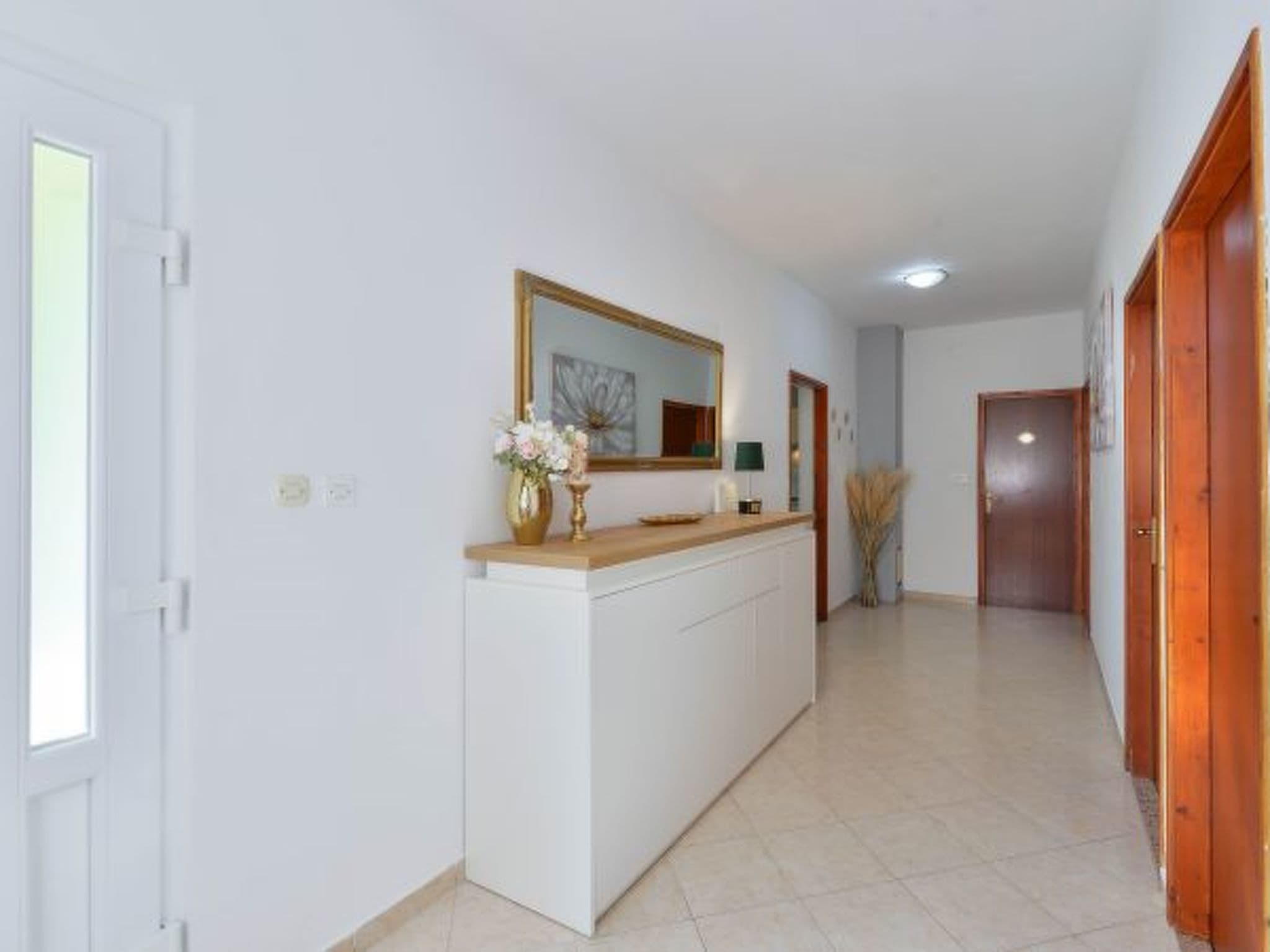 Gallery Image 34