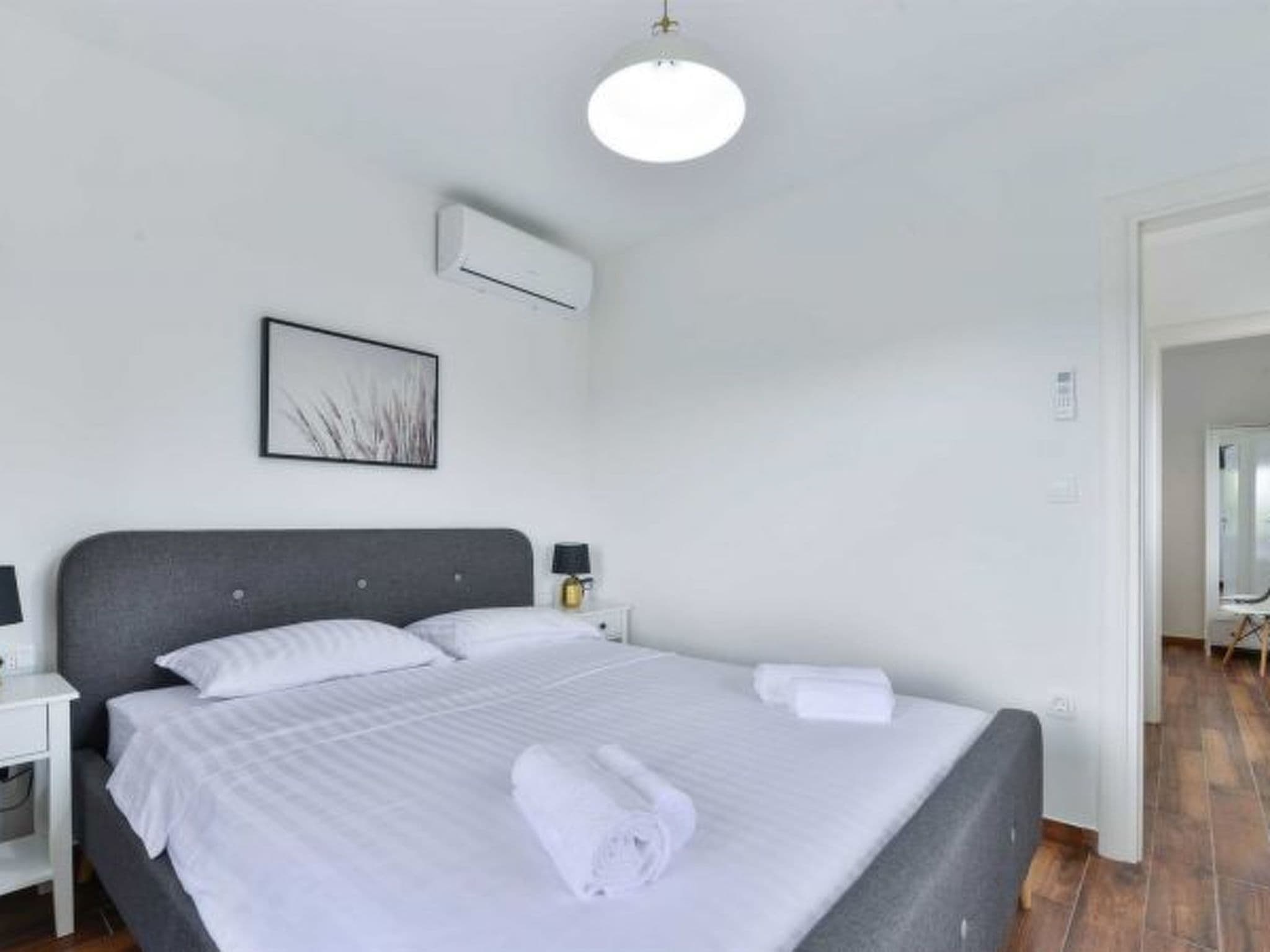 Gallery Image 34