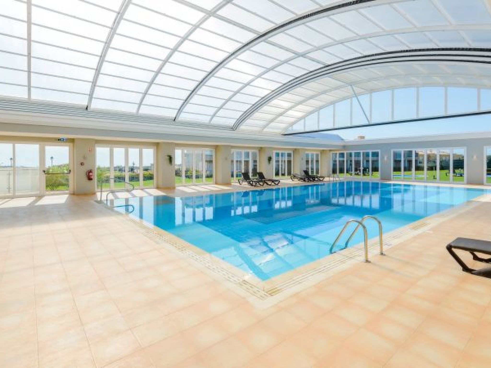 Pool Indoor