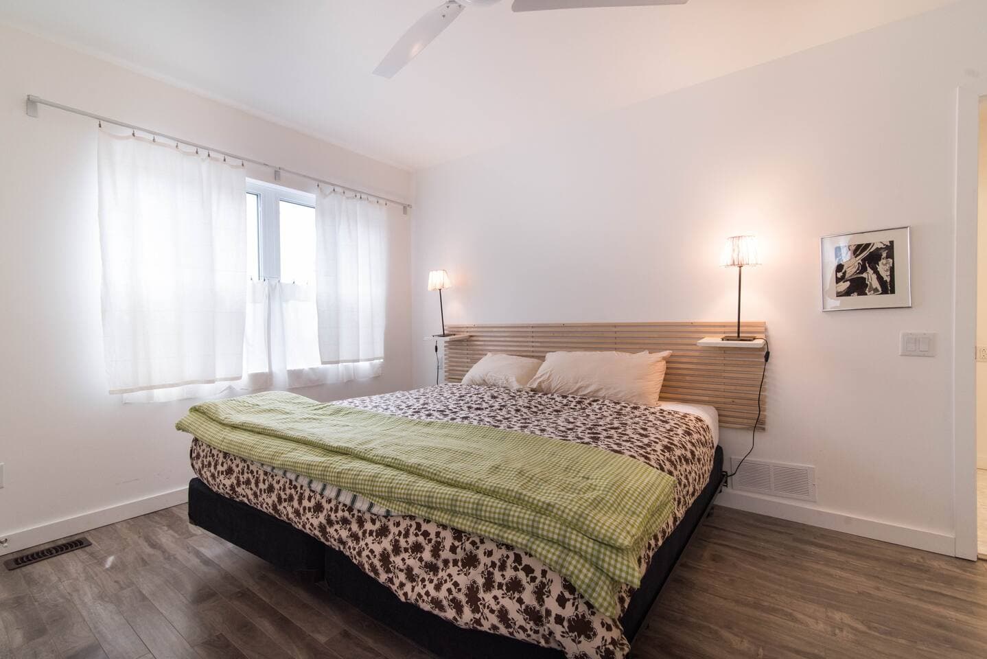 accessible bedroom