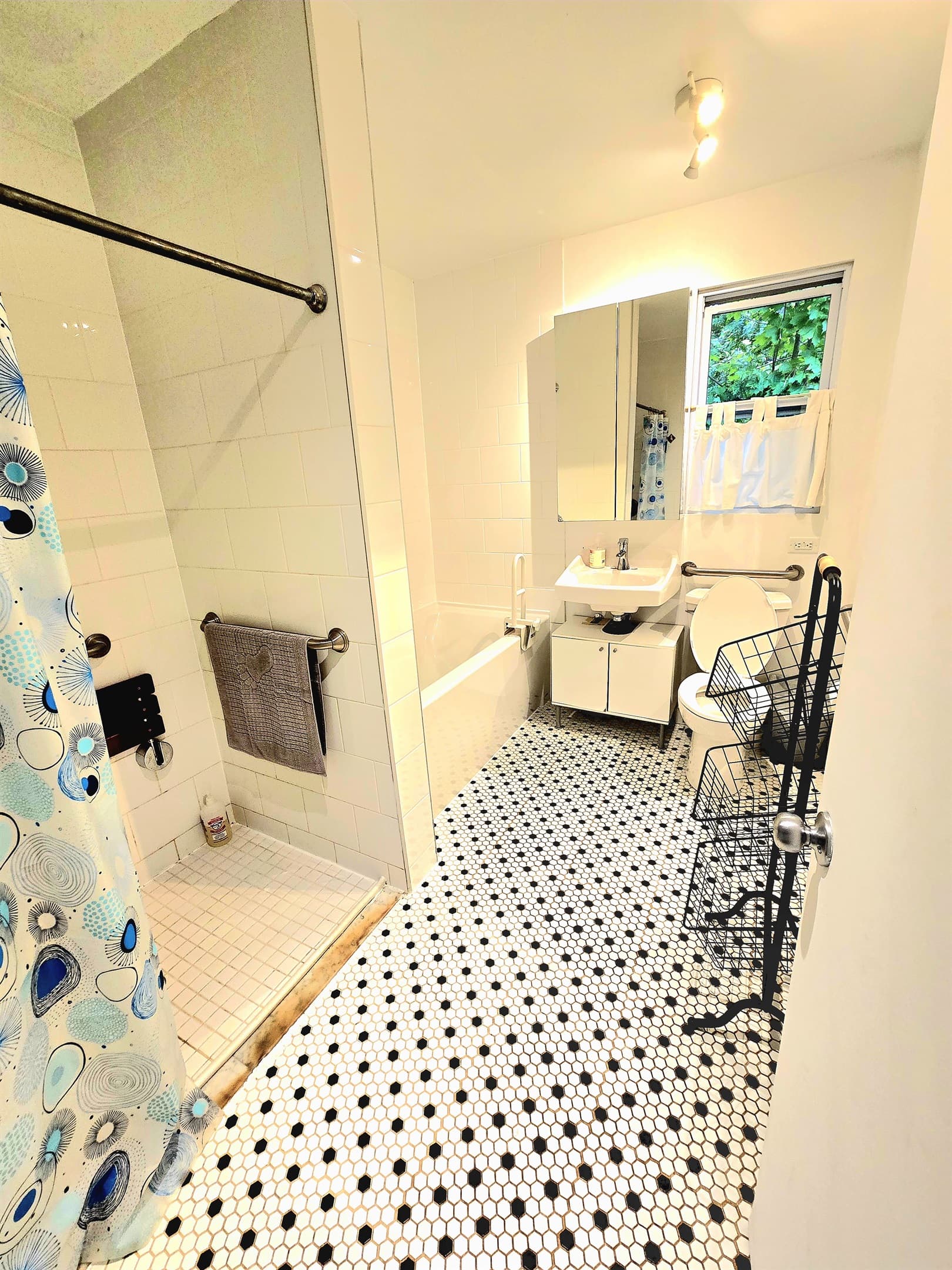 accessible bathroom