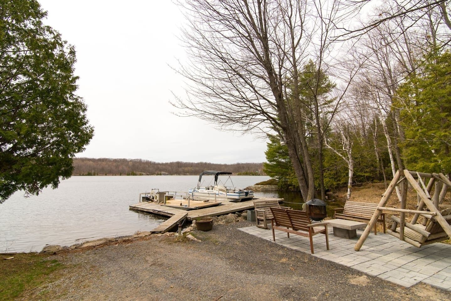 Dock