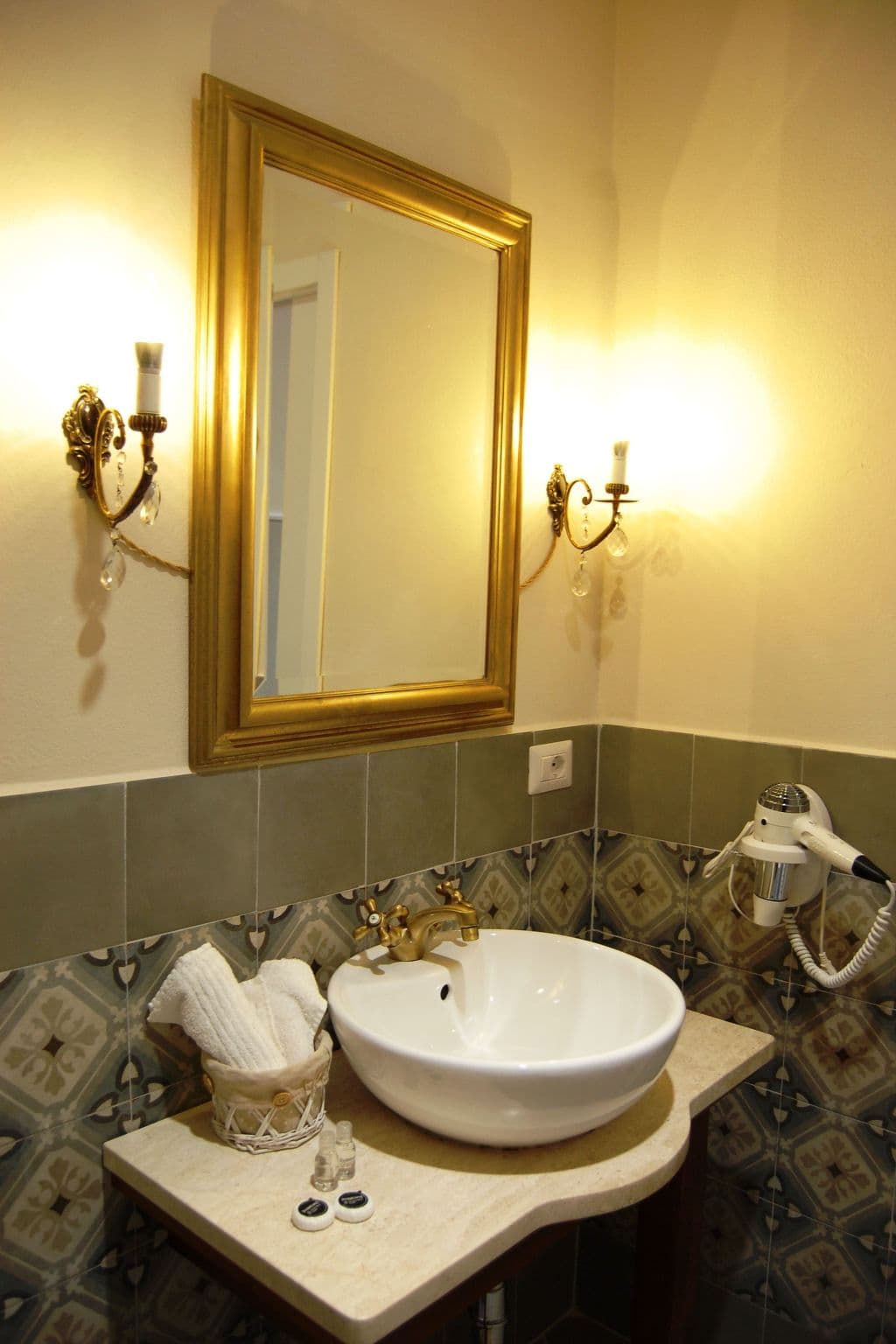 Bathroom / Wellness