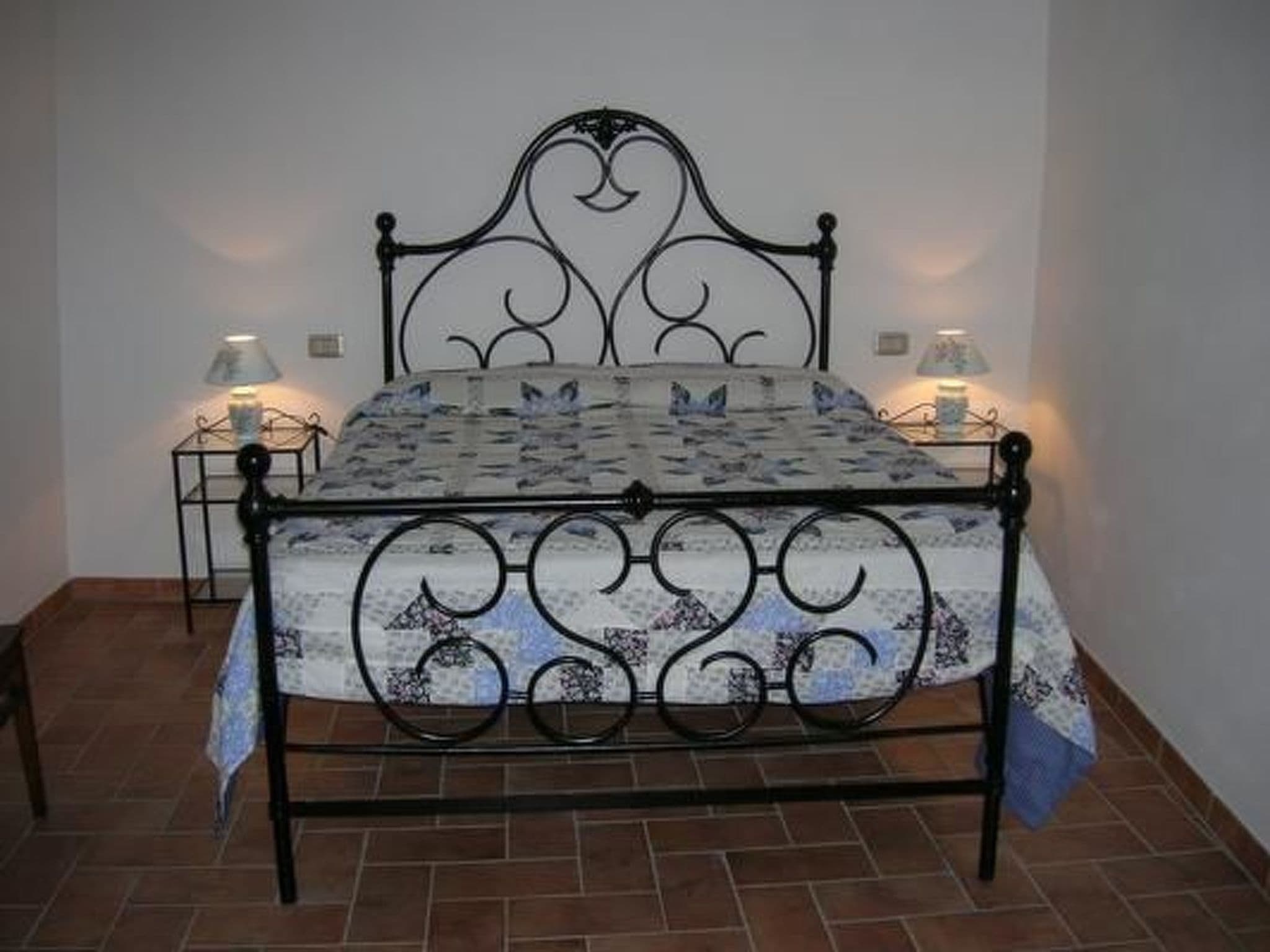Gallery Image 13