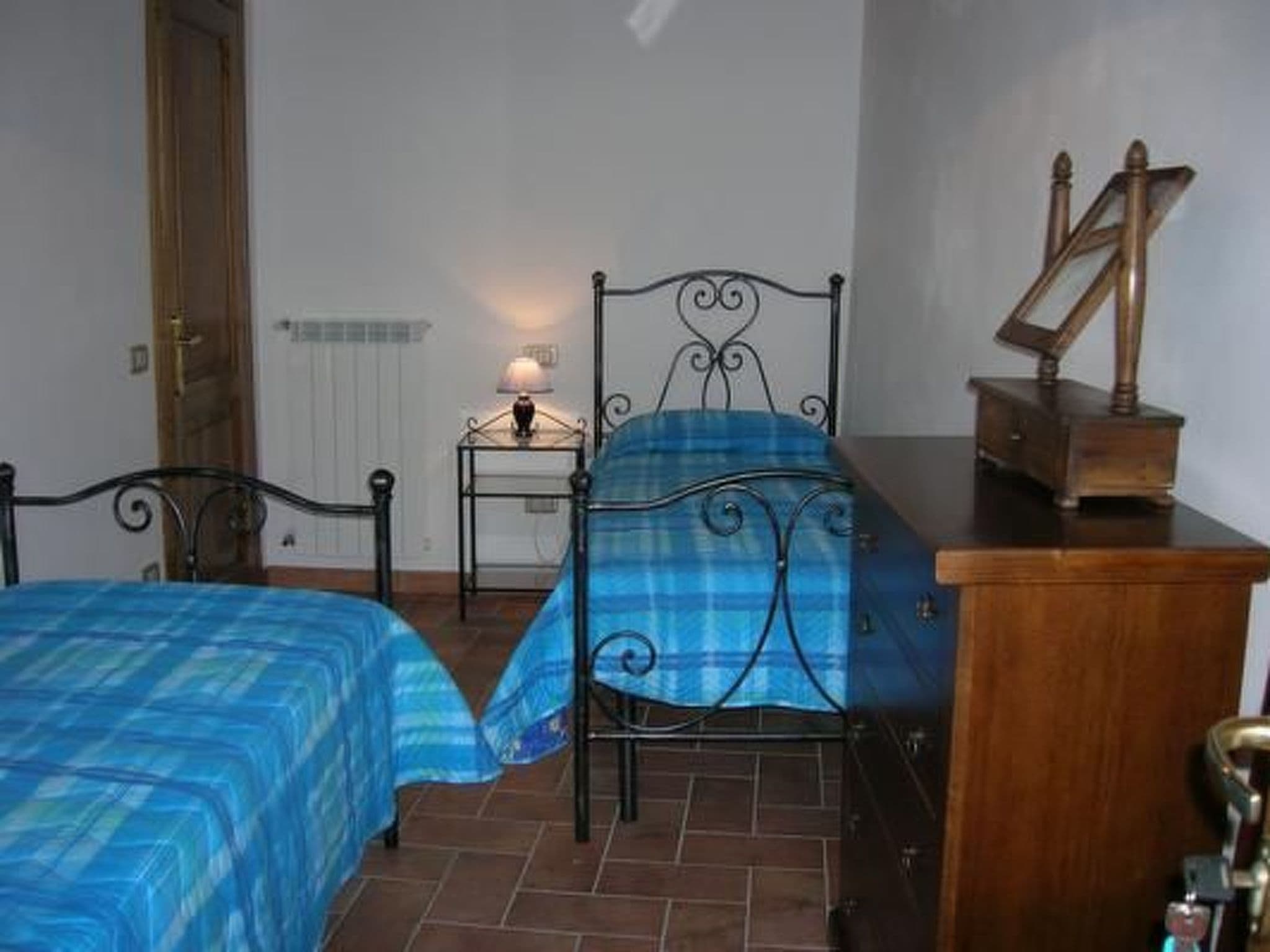 Gallery Image 15