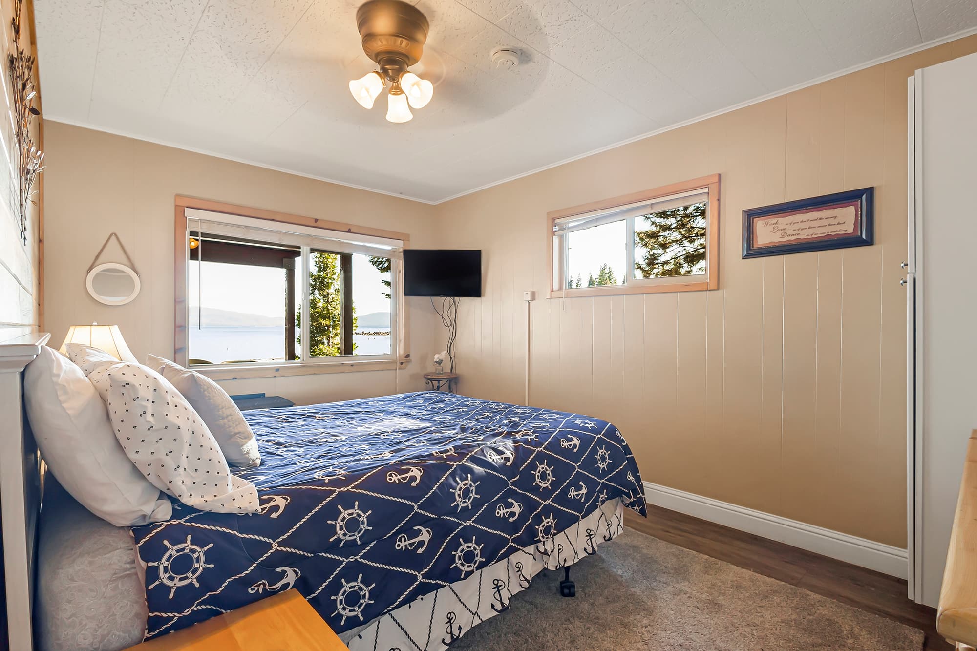 Downstairs bedroom 3 has a queen bed