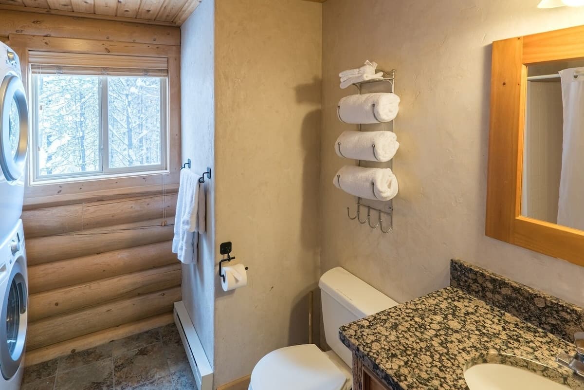 No vacation rental is complete without a washer and dryer.The upgraded bathrooms are spacious and provide fresh towels.