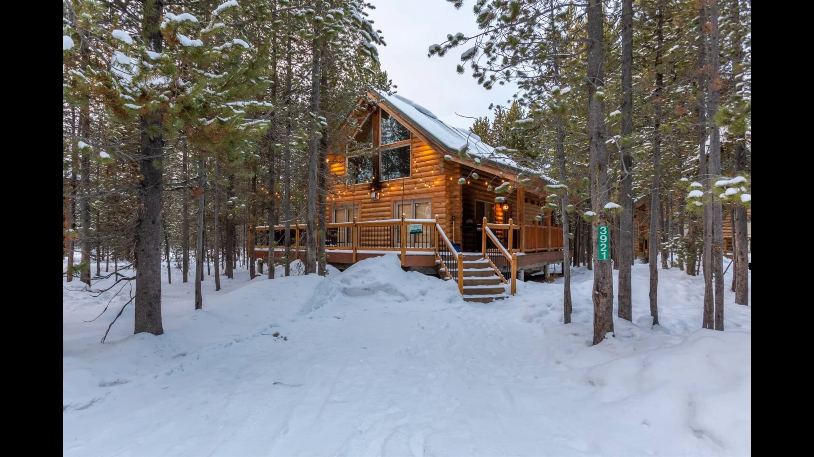 Embark on adventure at Adventure Lodge! Your cozy haven awaits with plenty of space for your ultimate getaway!