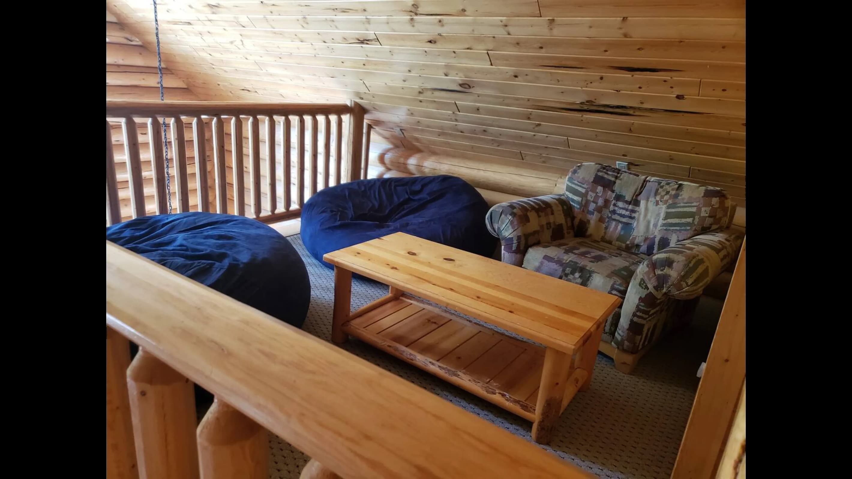 Relax and play games and chat  in the loft