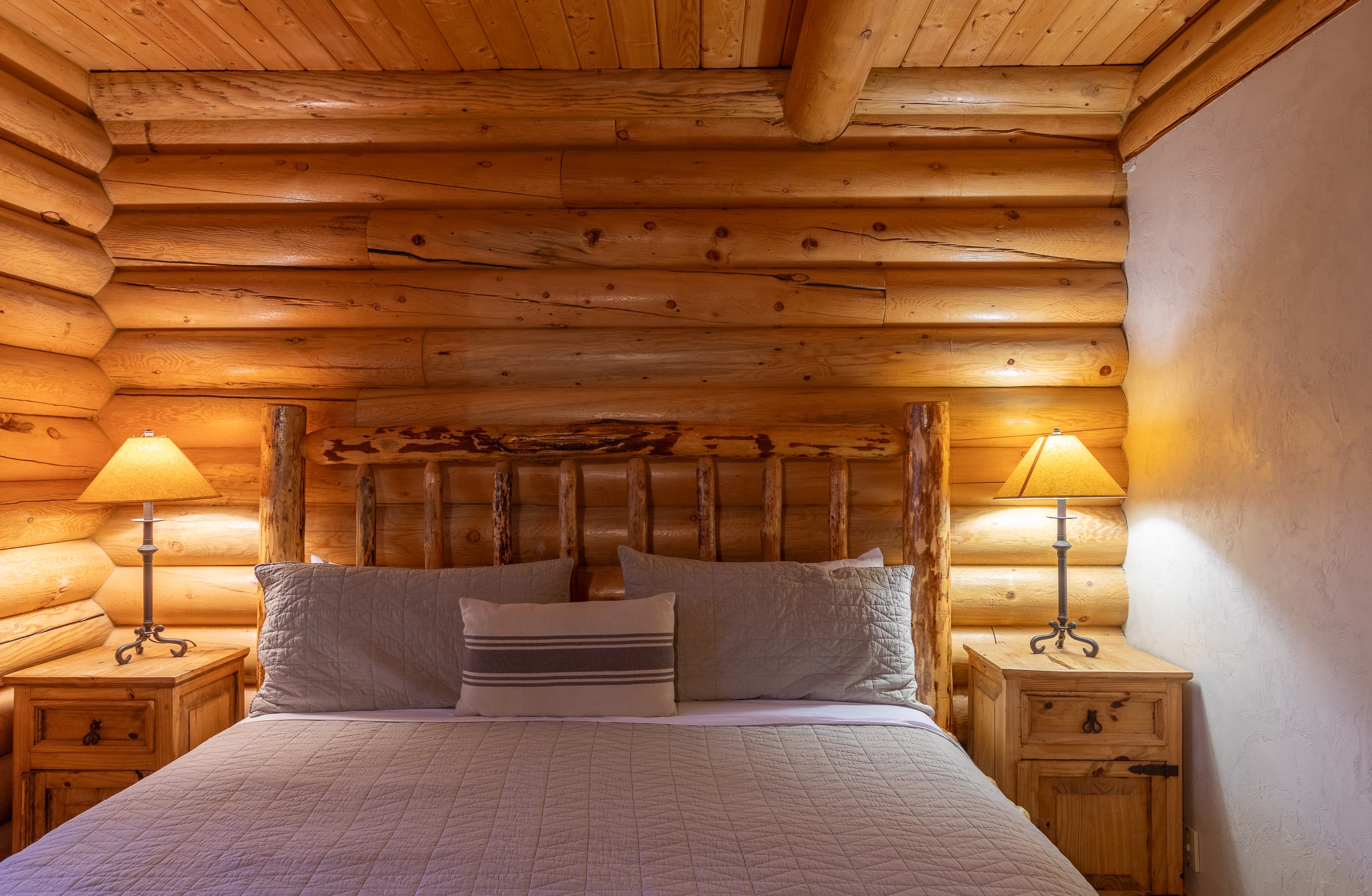 King size bed
