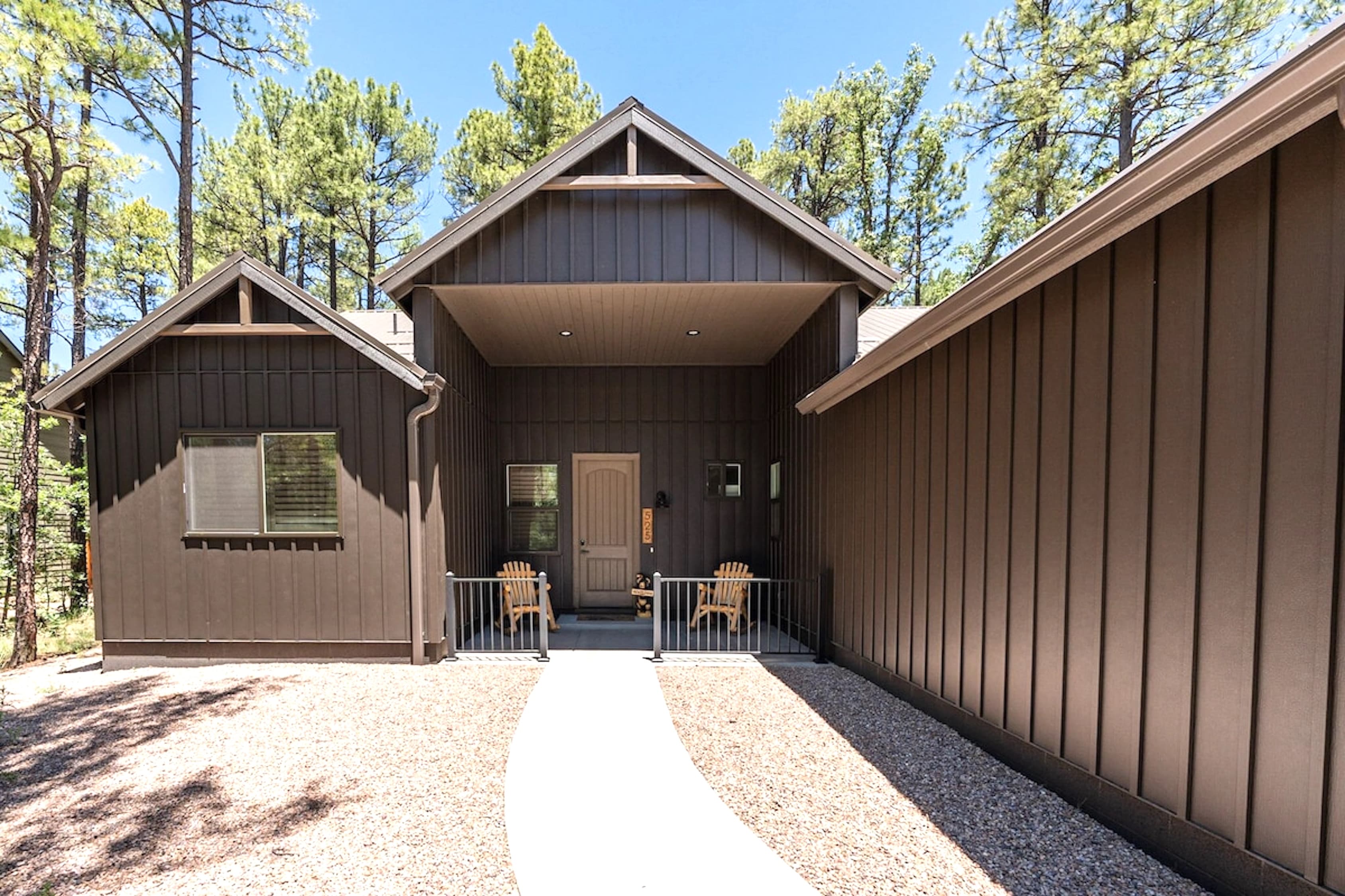 Welcome to your modern mountain hideaway — a perfect blend of rustic charm and contemporary comfort. Step through the door and leave the noise of the world behind.