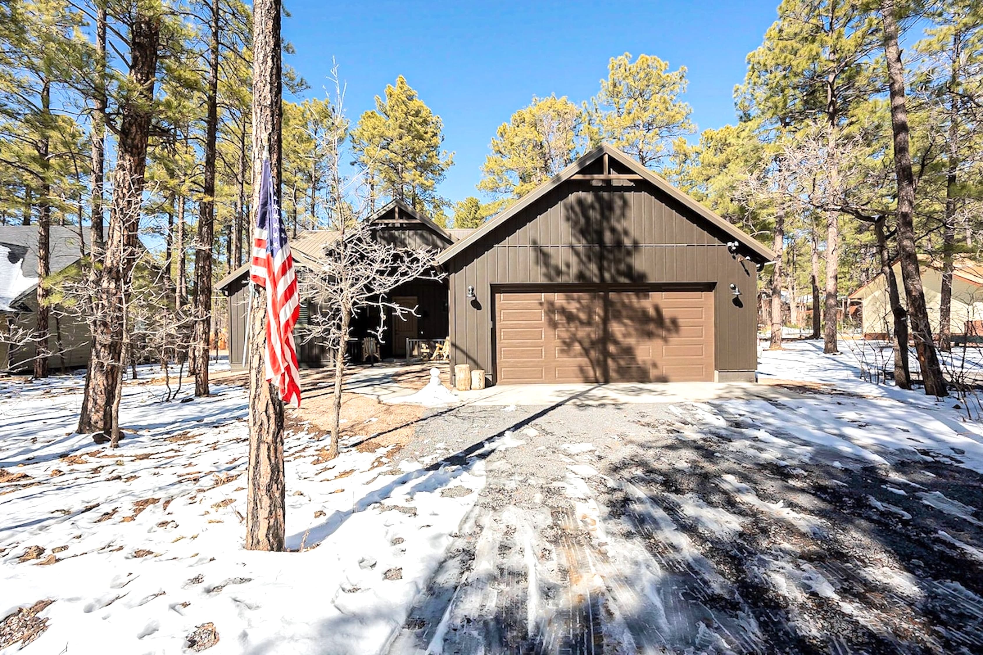 Wake up to the quiet hush of snow among the tall pines. This cozy retreat stands proud and warm—a mountain escape wrapped in nature’s serenity, where every season tells its own story.