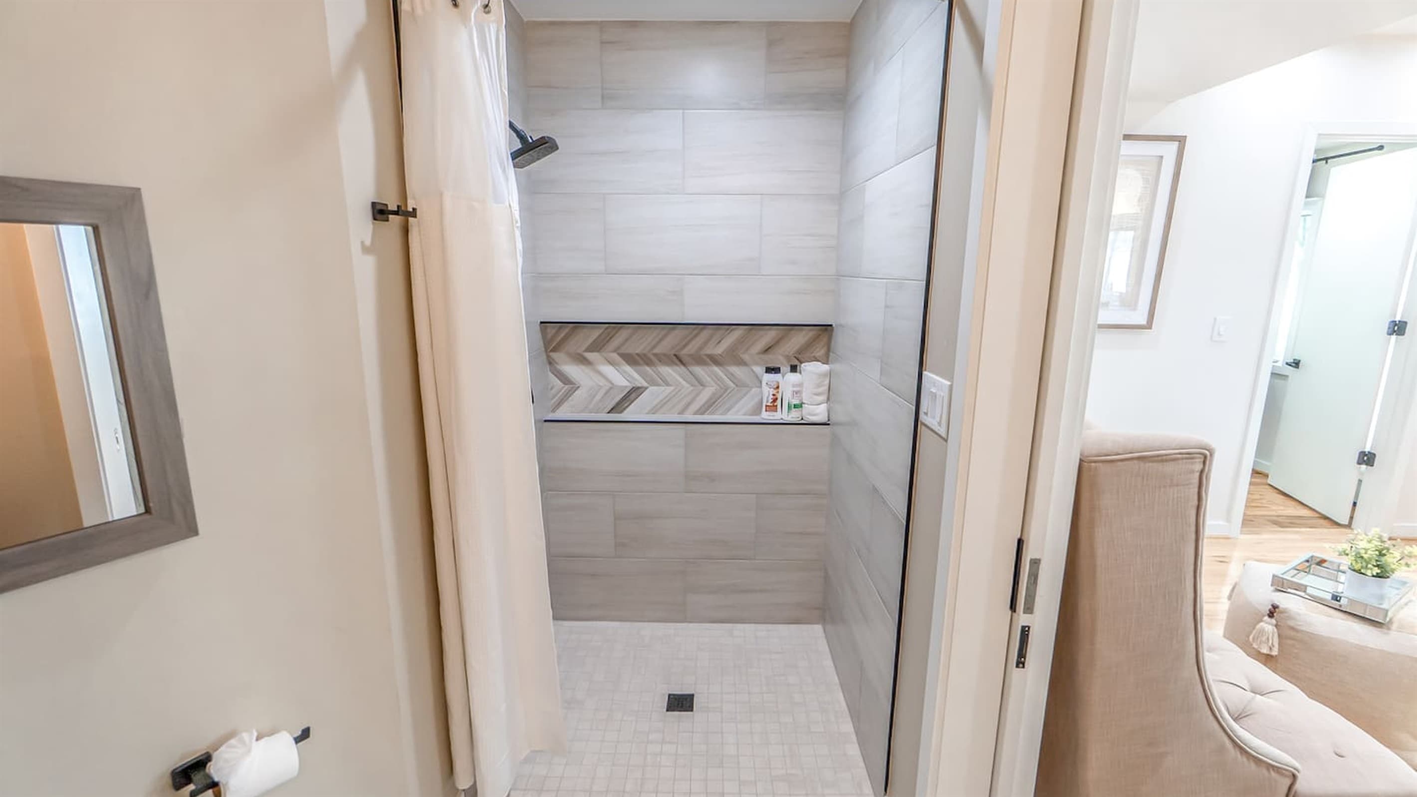 En-Suite Bath — Rainfall Shower, Spacious Walk-In, High-End Tile Finishes